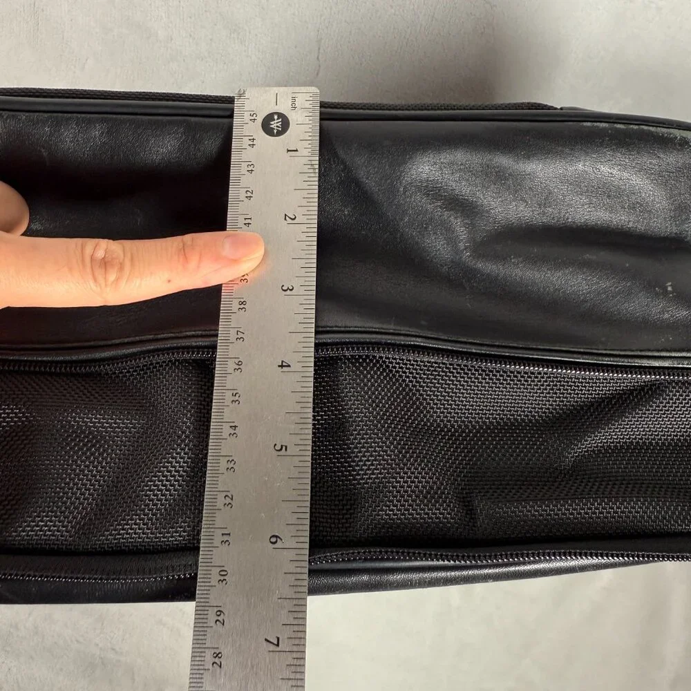 TUMI Spirit of Imagination Messenger Bag Nylon Leather Laptop Organizer 23671D